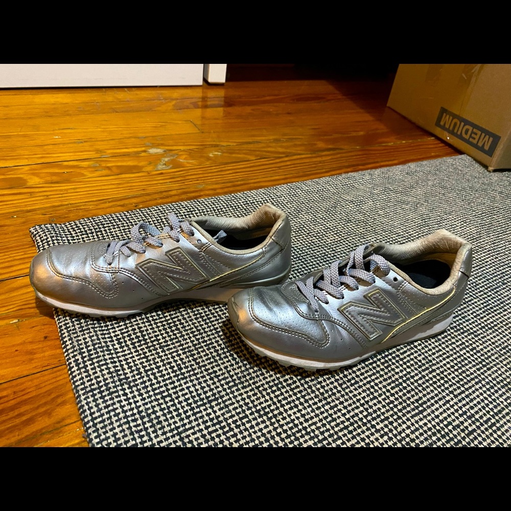 New Balance Women Sneakers